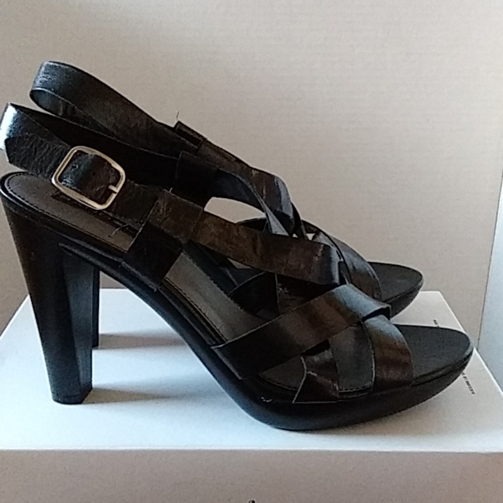 BANDOLINO BLACK LEATHER SANDALS - Picture 2 of 6
